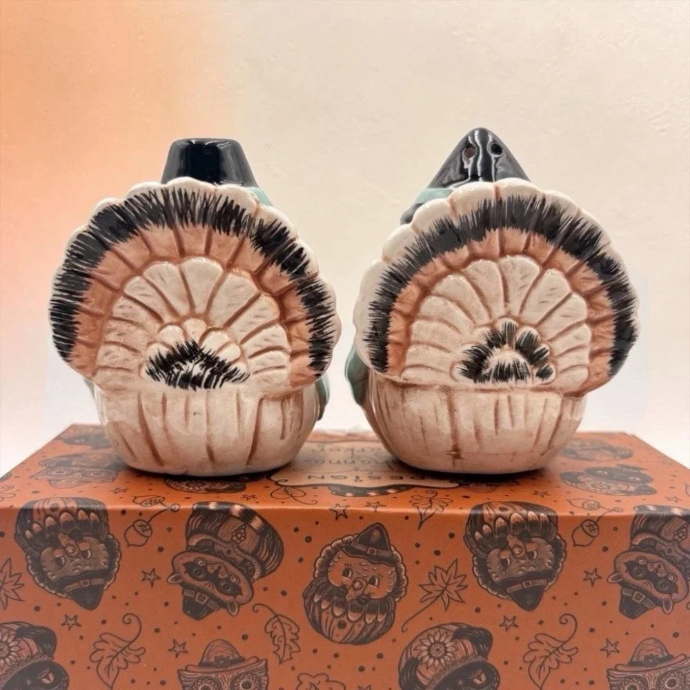 🧡 NEW Johanna Parker Turkey Salt Pepper Shakers Thanksgiving Fall Transpac NIB